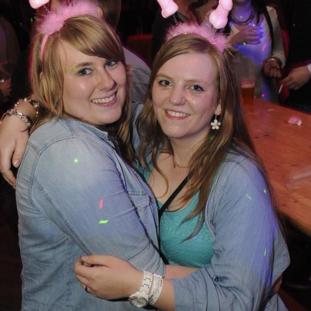 Tanz in den Mai XXL Zeltfest - Struvenhütten