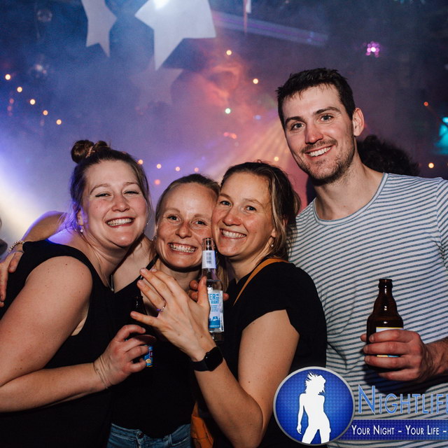 Party 2000 Professional