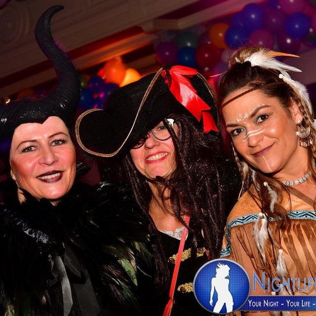 Schwarz Weiße Nacht